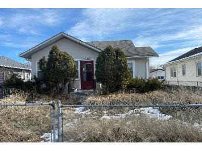 4th Ave S for Sale