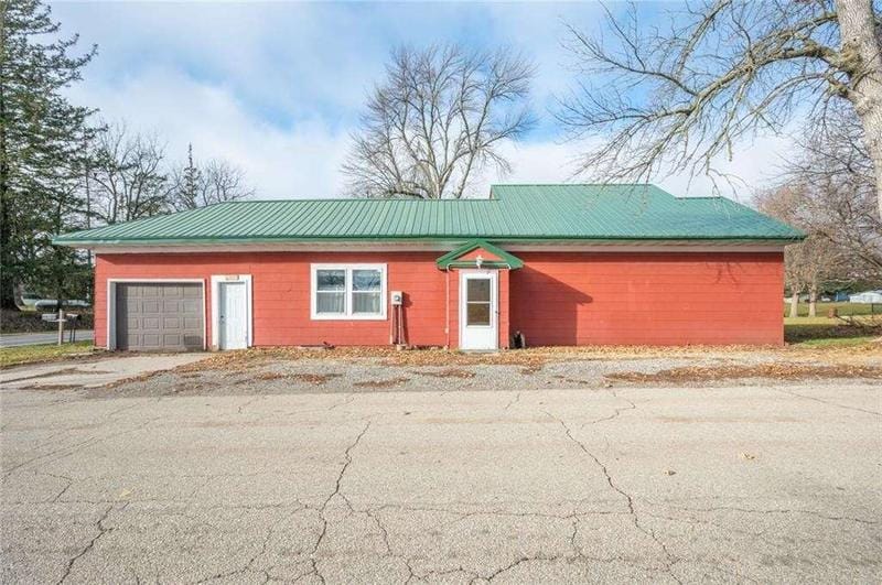 101 Park Street, Laurel, IA 50141  622222644 for Sale