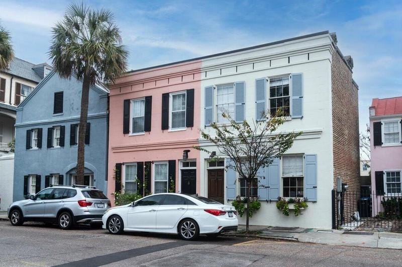 32 State St, Charleston, SC 29401 - MLS 24000601 for Rent
