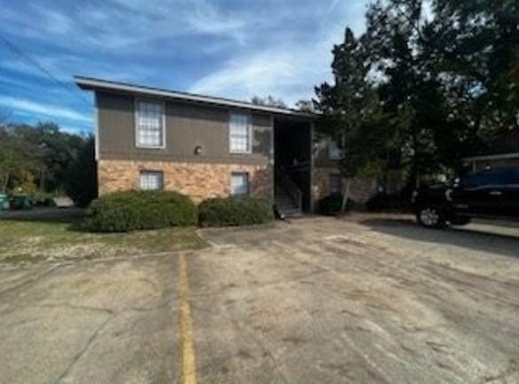 206 E Merry Ave #3 - Hammond, LA 70403 - Home For Rent