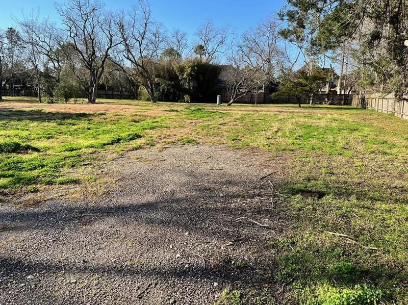 514 Linson Ln, Friendswood, TX 77546 - MLS 19766242 for Sale