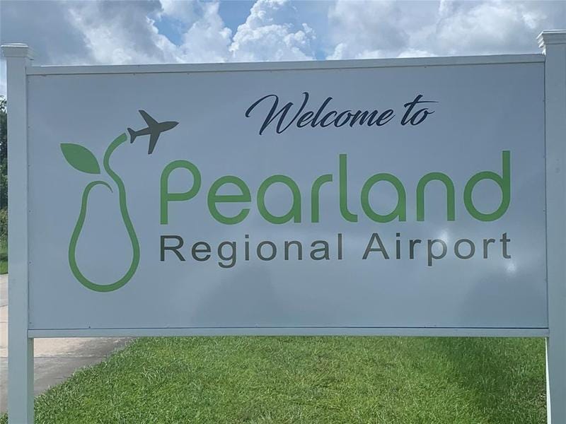 0000 Cloverfield County Rd 130 Of, Pearland, TX 77581 for Sale