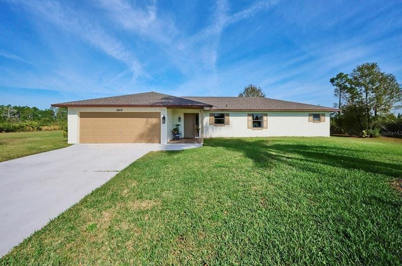 2410 Poinciana Dr, Indian Lake Estates, FL 33855 - MLS T3498354 for Sale