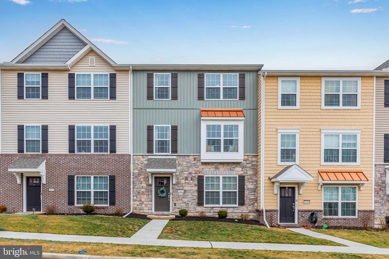 5160 Laurel Valley Lane, Enola, PA 17025 for Sale