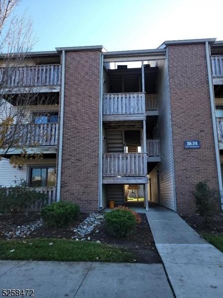 308 Ravens Crest Drive, Plainsboro, NJ 08536 for Sale