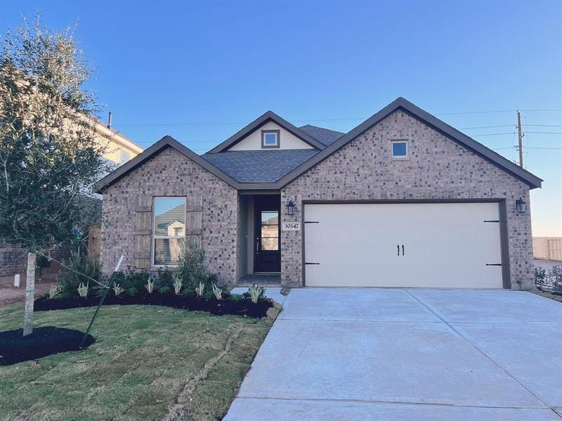 30347 Centipede Grove Lane, Fulshear, TX 77423 for Rent