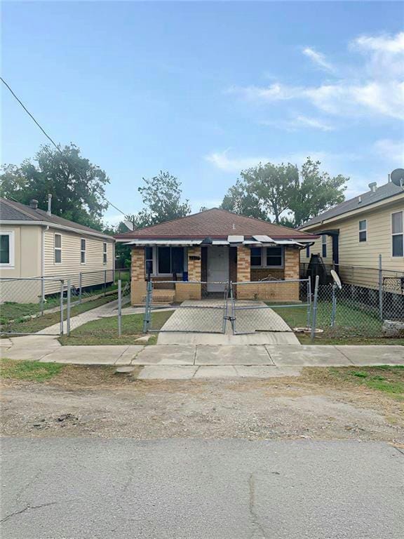 2309 ANNETTE ST, New Orleans, LA 70119 Single Family Residence For Sale  MLS# 2429195