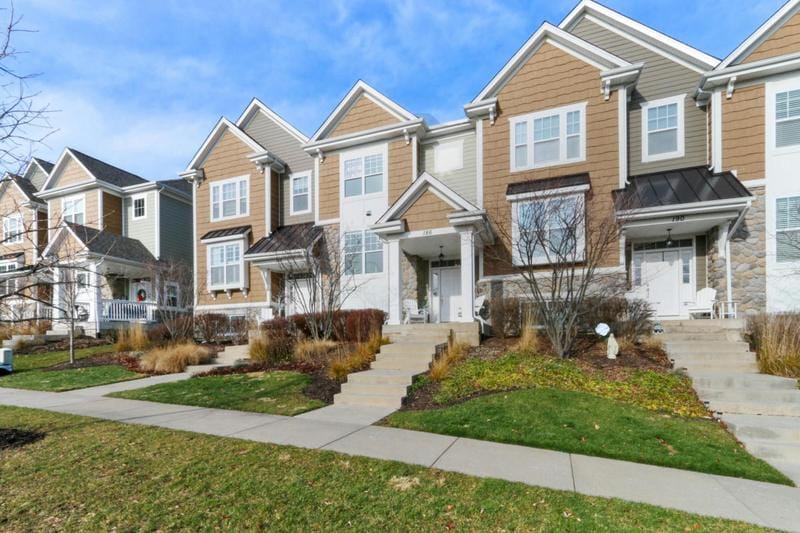 186 THIRD AVE, Fontana, WI 53125 Condominium For Sale  MLS# 1861654