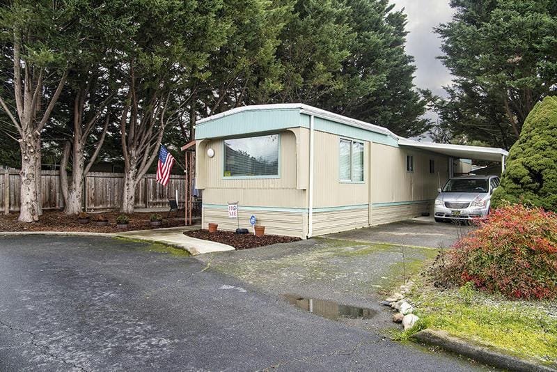 127 BRENTWOOD DR, Grants Pass, OR 97526 Mobile Home For Sale  MLS# 220175563
