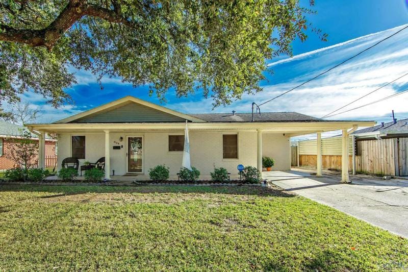 804 BROADMOOR AVE, Houma, LA 70364 Single Family Residence For Sale  MLS# 2023019869