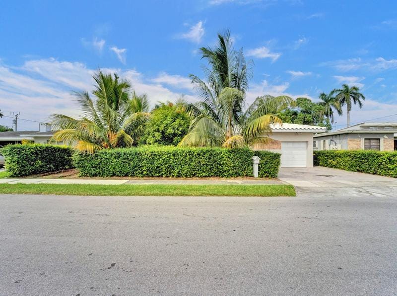 112 SE 2nd Ave, Dania Beach, FL 33004 - MLS RX-10929001 for Sale