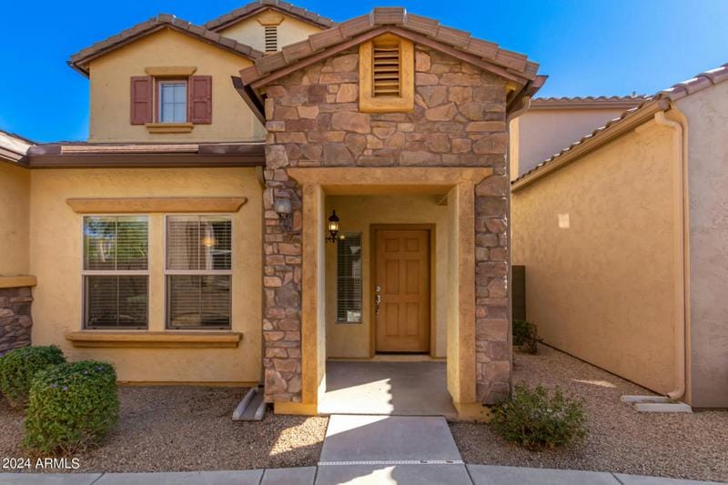 3960 E CAT BALUE DR, Phoenix, AZ 85050 Single Family Residence For Sale  MLS# 6661087 for Rent
