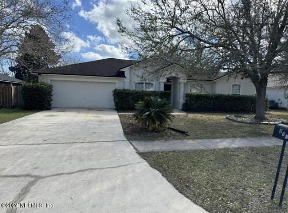 9710 Mayville Drive E - Jacksonville, FL 32222 - Home For Rent