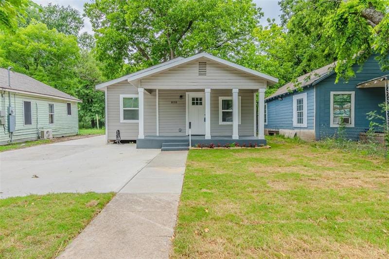 808 N Montgomery St, Sherman, TX 75090 for Sale