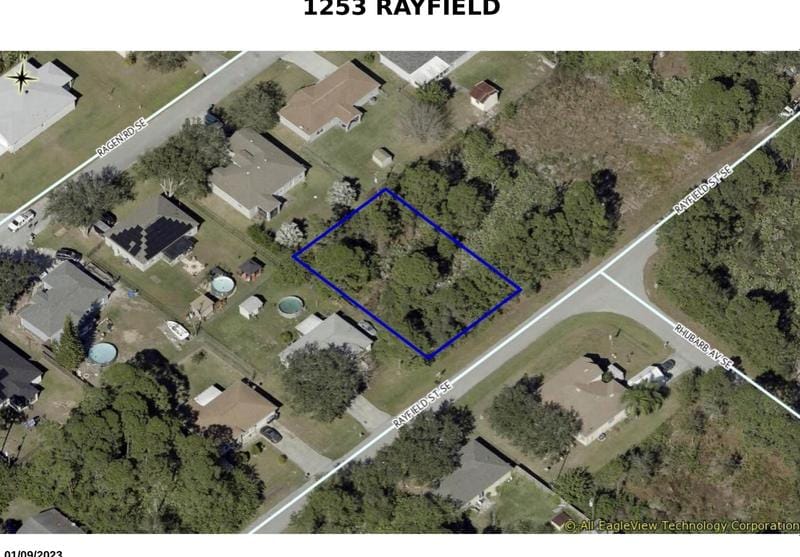 1253 Rayfield St SE, Palm Bay, FL 32909 - MLS 1001014 for Sale
