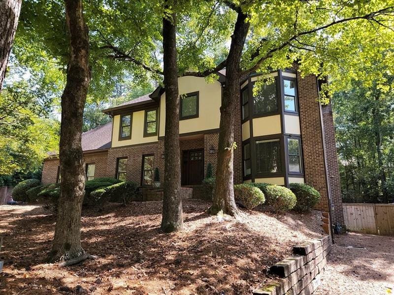 3746 Grand Forest Dr, Peachtree Corners, GA 30092 - MLS 7283072 for Sale