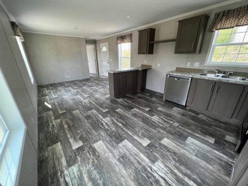 99 UPPER ROYALTON TER, Royalton, VT 05068 Single Family Residence For Sale  MLS# 4984033