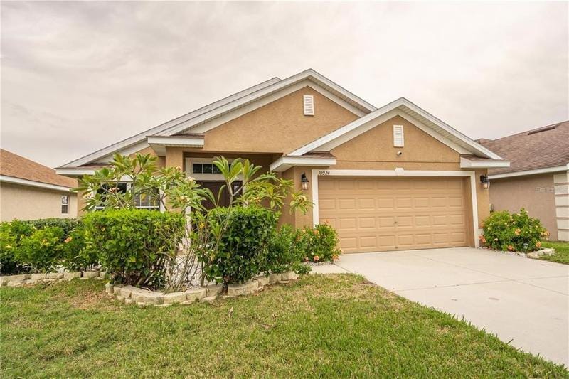 10924 Kirkwall Port Drive, Wimauma, FL 33598 for Sale