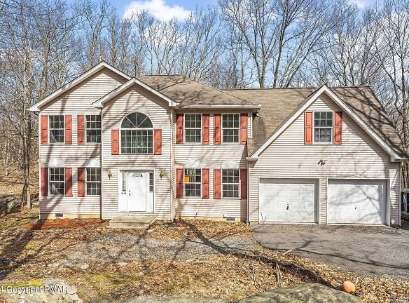4118 Sycamore Ln - East Stroudsburg, PA 18301 - Home For Rent