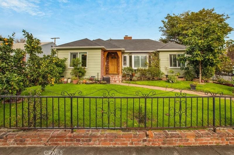 1743 Stanton Ave, Glendale, CA 91201 - MLS BB24026257 for Sale