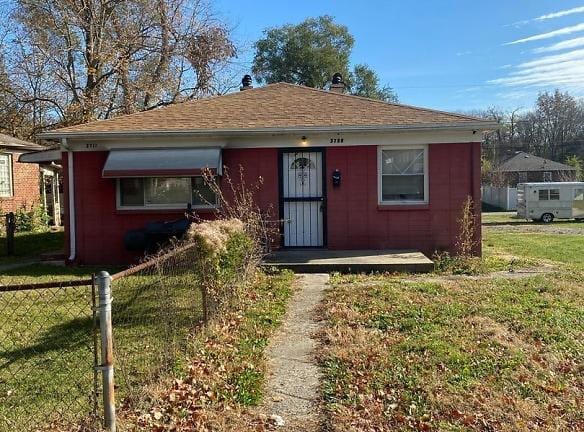3709 Kinnear Ave - Indianapolis, IN 46218 - Home For Rent