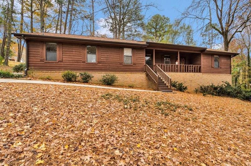4746 Kellogg Dr SW, Lilburn, GA 30047 - MLS 7320698 for Sale
