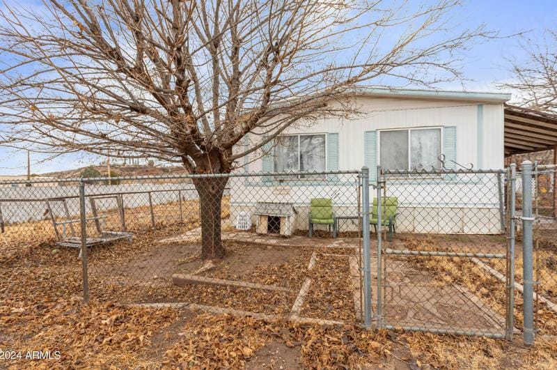 210 E Navajo St, Huachuca City, AZ 85616 - MLS 6656067 for Sale