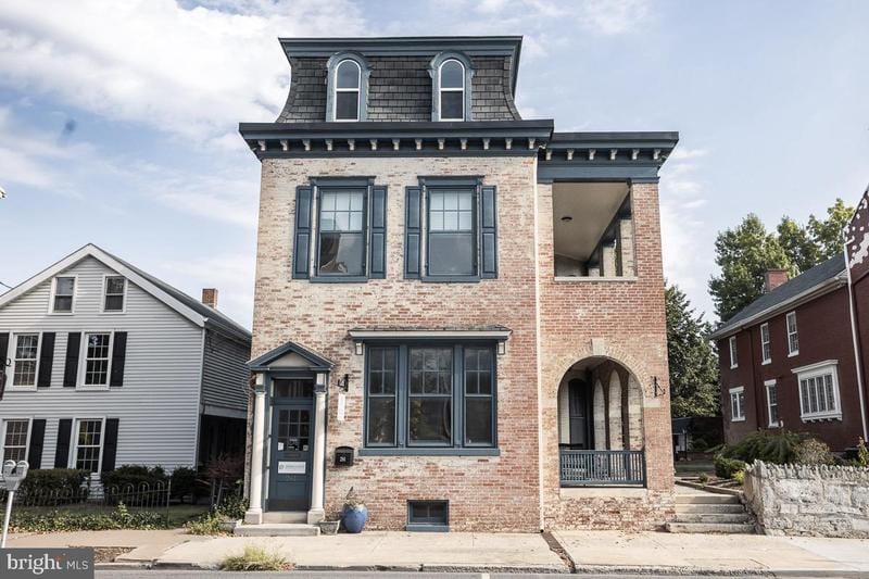 261 Lincoln Way East, Chambersburg, PA 17201 for Rent