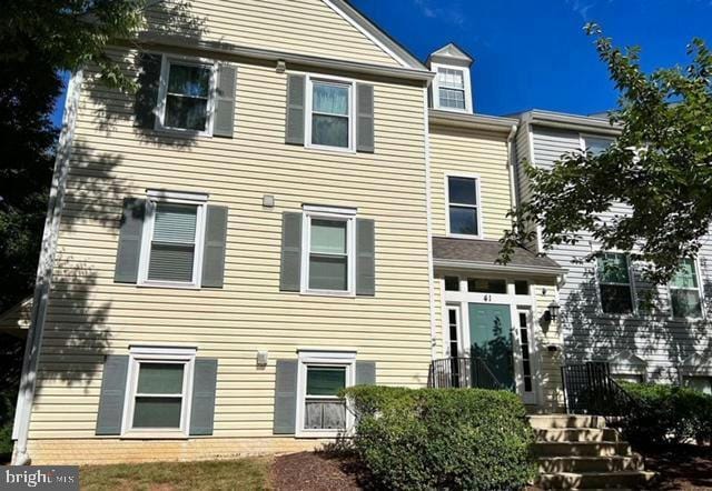 41 PICKERING CT APT 101, GERMANTOWN, MD 20874 Condominium For Sale  MLS# MDMC2118426