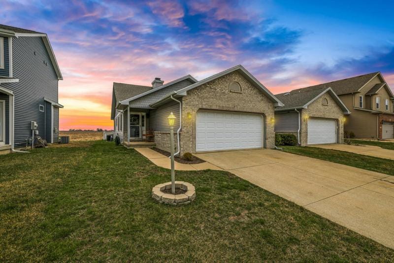 3412 BOULDER RIDGE DR, Champaign, IL 61822 Duplex For Sale  MLS# 11966930