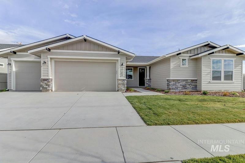 11151 W THREADGRASS ST, Star, ID 83669 Single Family Residence For Sale  MLS# 98895973