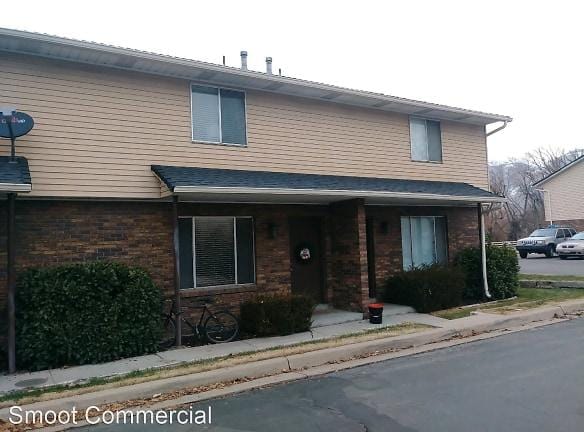 392 W 400 N - Bountiful, UT 84010 - Home For Rent