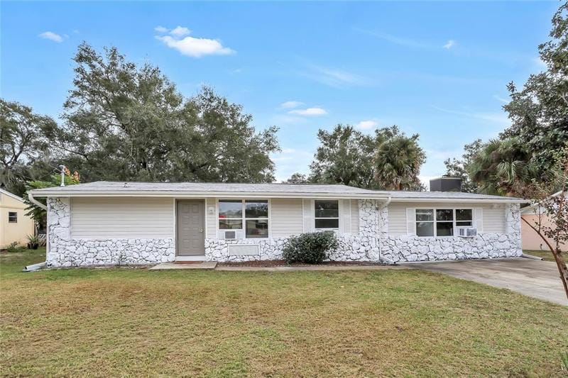 1197 Doyle Road, Deltona, FL 32725 for Sale