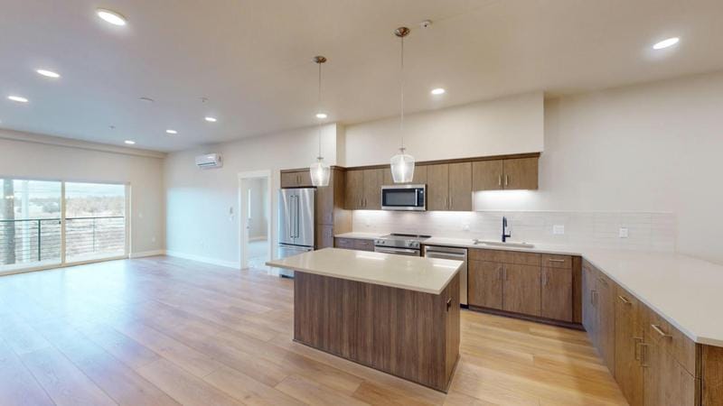4270 SW CANAL BLVD UNIT 302, Redmond, OR 97756 Condominium For Sale  MLS# 220175175