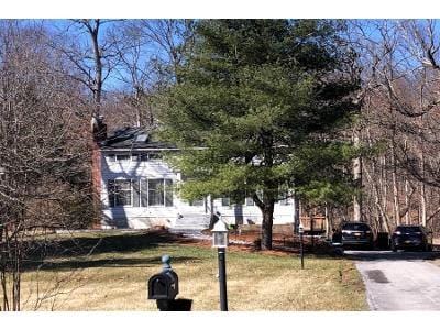 Shaker Ln for Sale