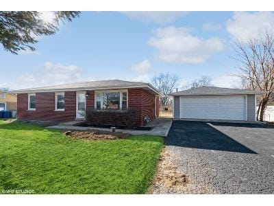 Maplewood Ln for Sale