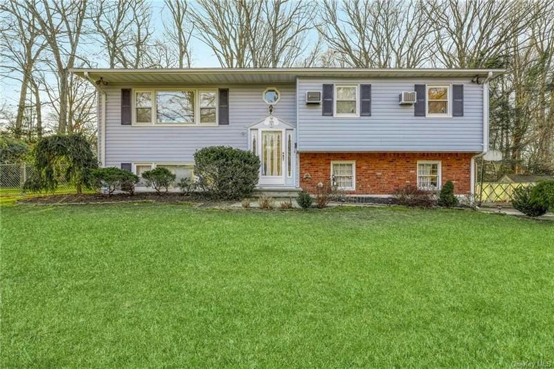 5 LAURA DR, Airmont, NY 10952 Single Family Residence For Sale  MLS# H6283373