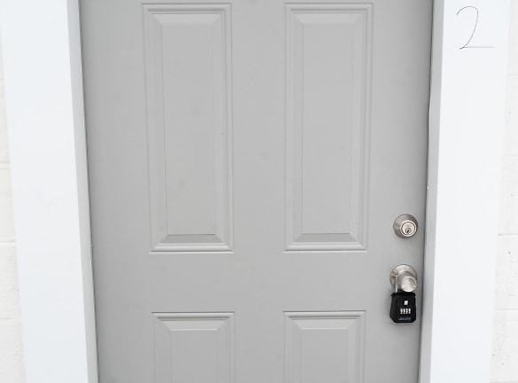 3715 Sisk Rd NW unit 2 - Knoxville, TN 37921 - Home For Rent