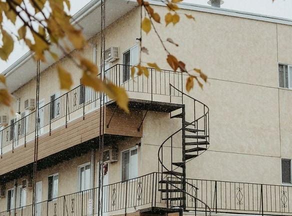 2309 14th Ave S - Great Falls, MT 59405 - Home For Rent