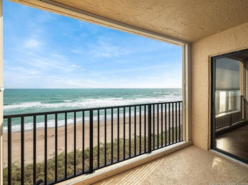 10200 S Ocean Dr #PH-7, Jensen Beach, FL 34957 - MLS M20043048 for Sale