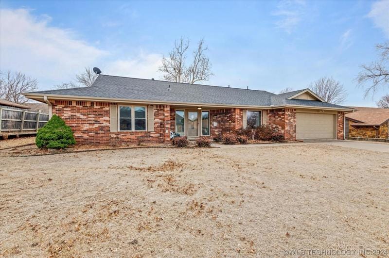 6725 DORSETT DR, Bartlesville, OK 74006 Single Family Residence For Sale  MLS# 2404092