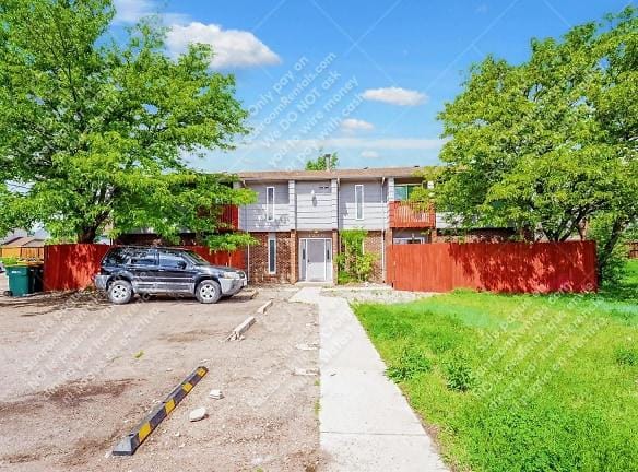 4270 Loomis Ave - Colorado Springs, CO 80906 - Home For Rent