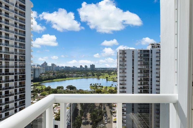 20505 E Country Club Dr #1938, Aventura, FL 33180 - MLS A11523386 for Sale