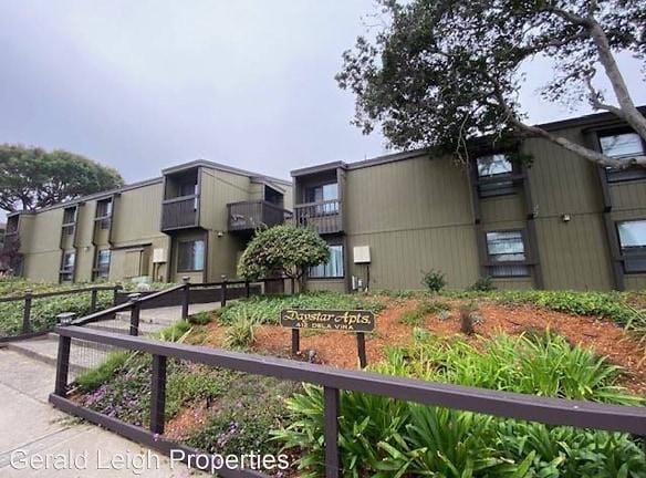 412 Dela Vina Ave - Monterey, CA 93940 - Home For Rent