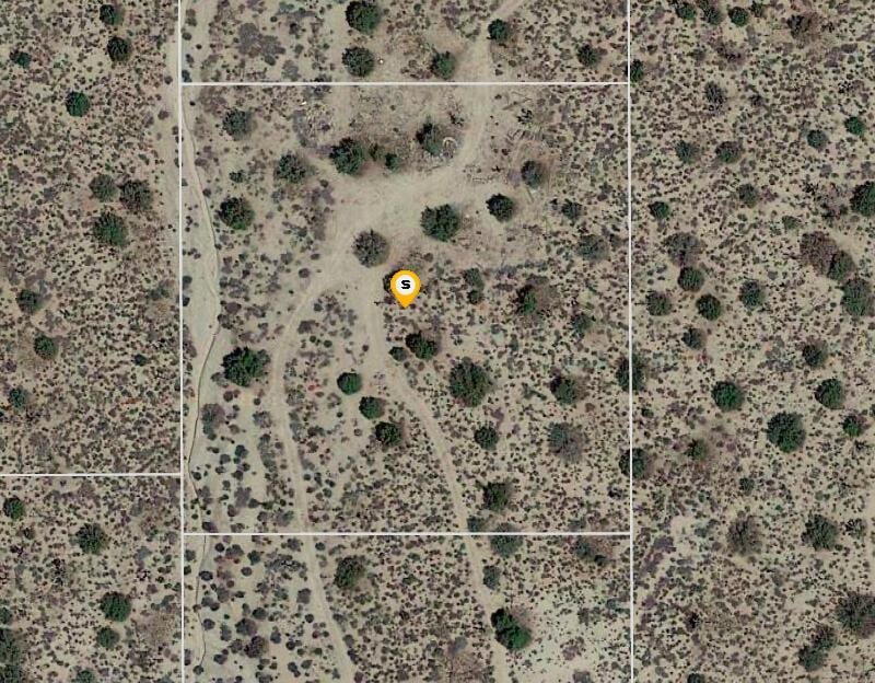 256 Vic Llano Ca, Unit AVENUE X12, Llano, CA 93544 for Sale