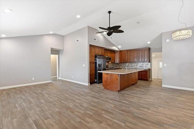 8276 Larkdale Ave, San Diego CA 92123 for Sale