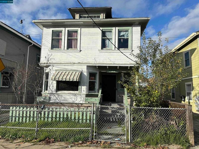 1078 55th Street, Oakland, CA 94608 for Sale