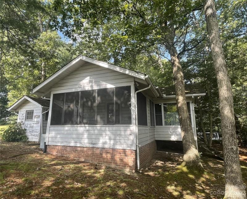 Hendersonville, Henderson County, NC House for sale Property ID: 418487901