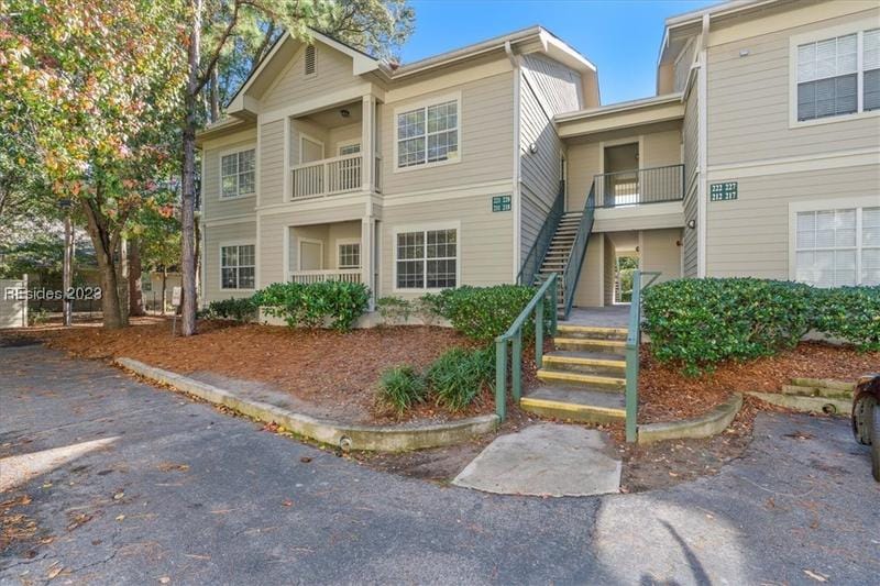 112 Union Cemetery Road, Unit 221, Hilton Head Island, SC 29926 for Sale