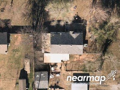 W 40th St for Sale